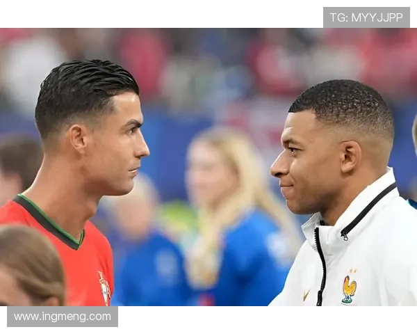 姆巴佩对阵梅西与C罗球队交锋记录解析：时代对抗表现