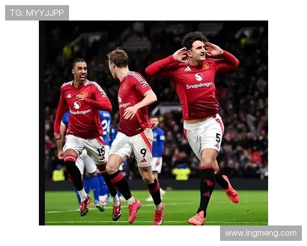 曼联快撑不住了:豪门光环褪去,问题彻底藏不住